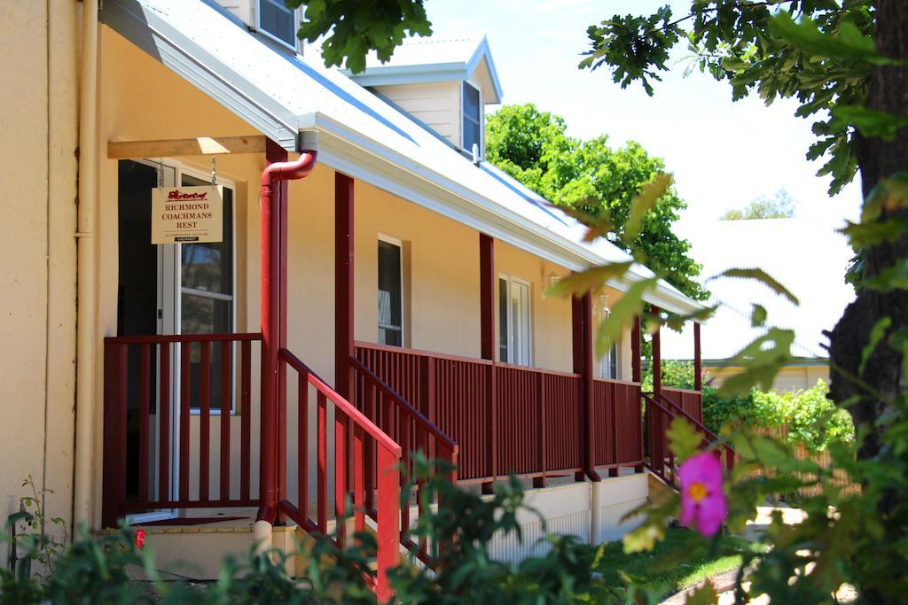 Richmond Coachmans Rest Aparthotel Ngoại thất bức ảnh